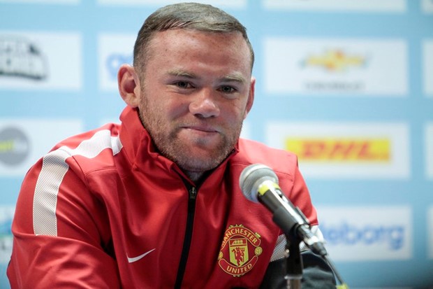 Rooney: "Van Persie bi bio odličan dodatak Unitedu"