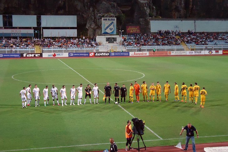 Rijeka i Lokomotiva uzeli po jedno poluvrijeme, dvoboj završen bez pobjednika