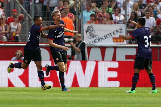 Izabran novi kapetan Arsenala, Wenger prati Sahina