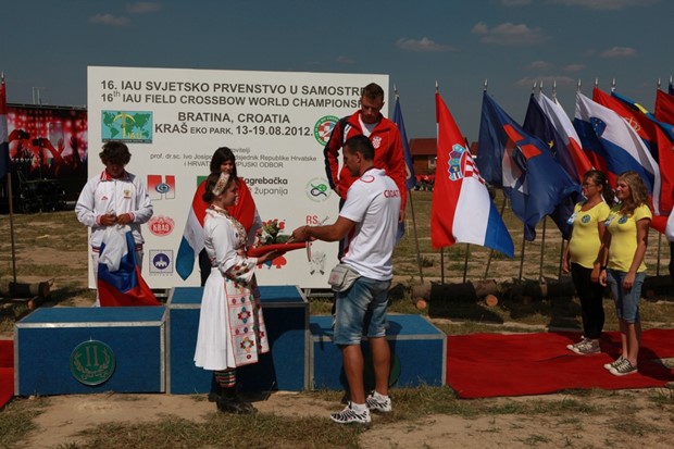 Giovanni Cernogoraz podijelio medalje najmlađima na Svjetskom prvenstvu u samostrelu