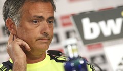 Mourinho: "Formacija sa samo dvojicom u vezi nije za Luku Modrića"