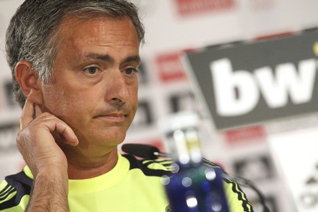 Mourinho: "Formacija sa samo dvojicom u vezi nije za Luku Modrića"