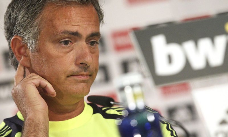 Mourinho: "Formacija sa samo dvojicom u vezi nije za Luku Modrića"