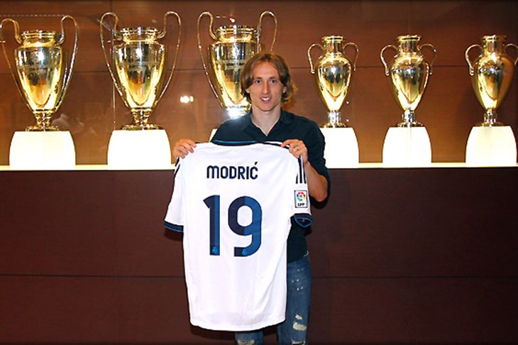 Luka Modrić izabrao dres Reala s brojem 19