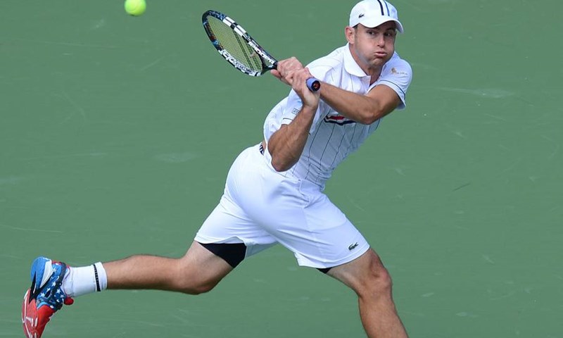 Roddick lako preko Tomica, dobre predstave Tipsarevića i Isnera