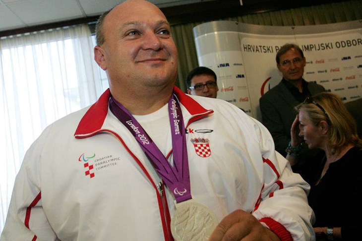 Kralj: "Pomagat ću drugim sportašima da se probaju vinuti u nebesa"