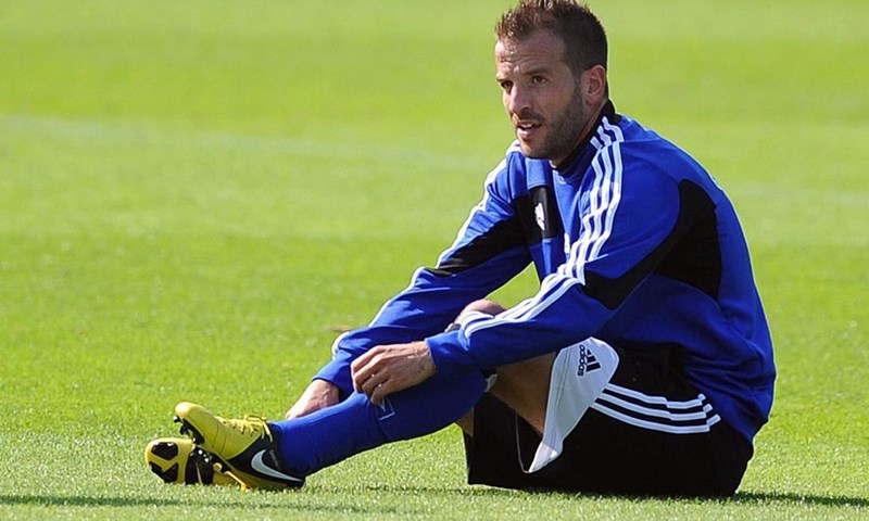 Van der Vaart: "Razočaran sam izostavljanjem iz reprezentacije"