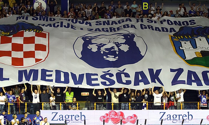 Zbog ozljede Klubertanza, Švarny u Medveščaku