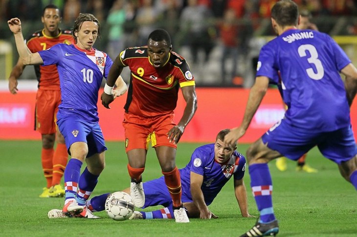 Schifo kao libero, Modrić i Radošević bez greške