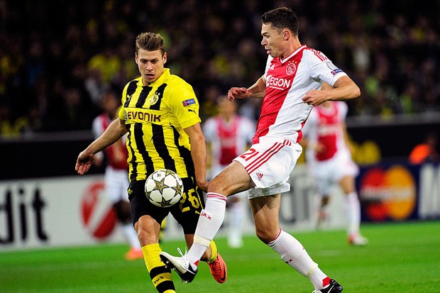 Video: Lewandowski srušio čvrstu obranu Ajaxa i donio Dortmundu prve bodove