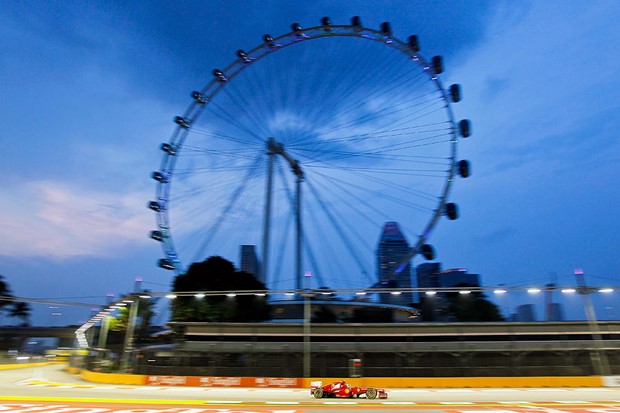 Sebastian Vettel dominirao slobodnim treninzima u Singapuru