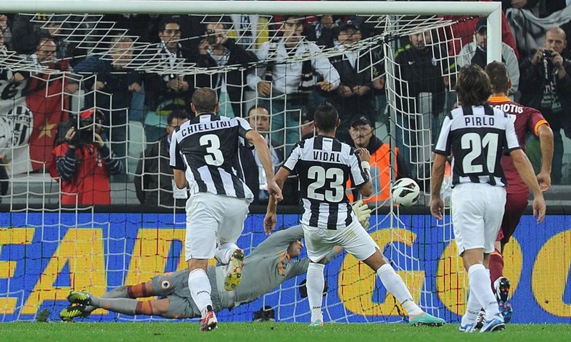 Video: Juventus zabio tri pogotka u osam minuta i ispratio Romu iz Torina s visokih 4:1
