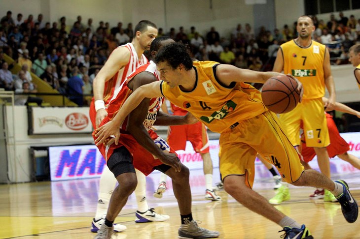 Devetorica Splićana u Beogradu izdržala jedno poluvrijeme