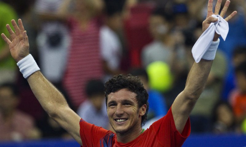 Monaco slavi u Kuala Lumpuru, Benneteau bez naslova i u sedmom finalu