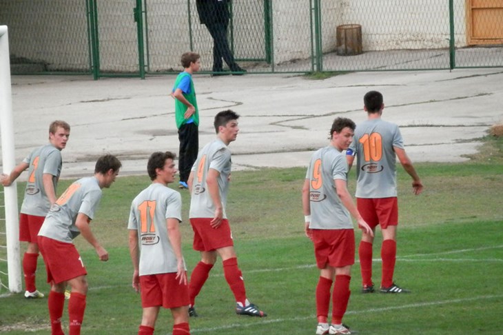 Hajduk s puno respekta u Zelini, Osijek čuva malu prednost u slavonskom derbiju