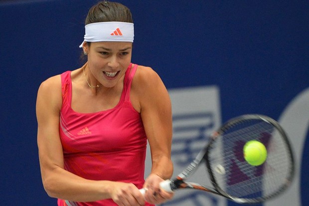 Ivanović zaustavila mladu Ruskinju, težak poraz Simone Halep