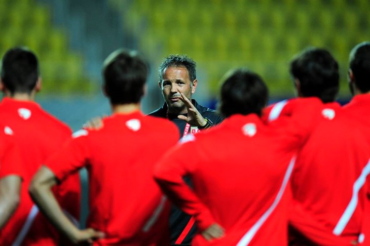 Mihajlović: "Svejedno je hoćemo li igrati u Zagrebu ili Splitu"