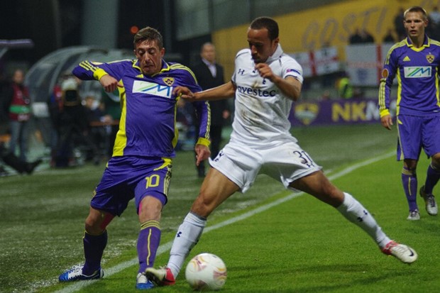 Townsendu zbog klađenja četiri mjeseca suspenzije