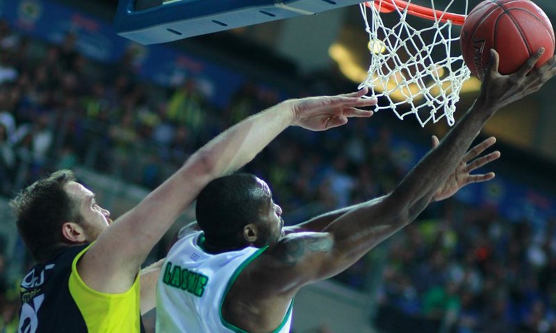 Fenerbahče preskočio Panathinaikos uz vitalnu ulogu Bogdanovića