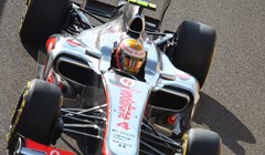 Hamiltonu pole, Vettelu drugi, Alonsu četvrti startni red