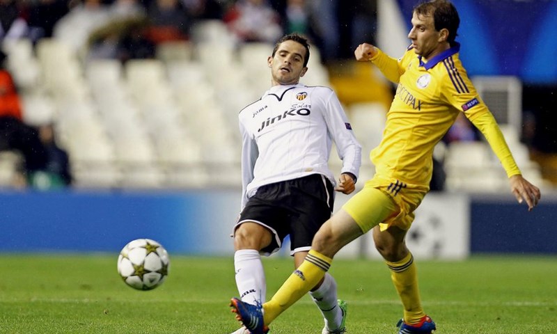 Jonas, Soldado i Feghouli sredili uporne Bjeloruse
