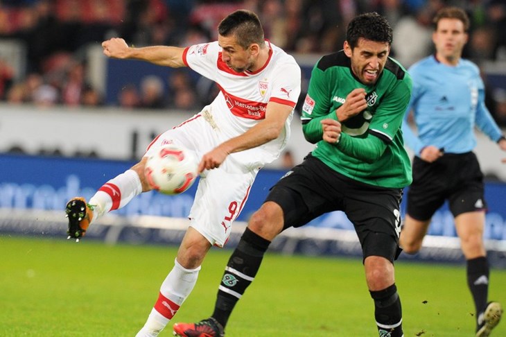 Stuttgart protiv Hannovera do 57. minute vodio 2:0, pa u idućih 16 primio čak četiri pogotka