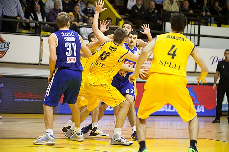 Splićani velikom serijom učinili završnicu uzbudljivom, Cibona ipak sačuvala pobjedu