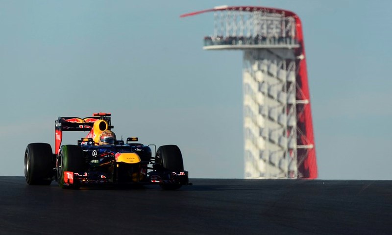 Vettel i u kvalifikacijama nastavio dominaciju, Alonso starta tek s osme pozicije