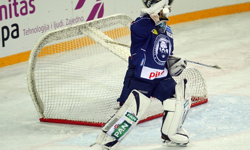 Medvjedi pobjedom zaključili Arena Ice Fever, Fraser i Buck srušili Red Bull