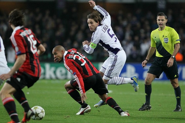 Video: Milan i dalje vozi na El Shaarawyjev pogon, sjajne škarice Mexesa po uzoru na Zlatana