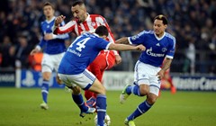 Video: Schalke okrunio svoju dominaciju dalekometnim pogotkom Fuchsa