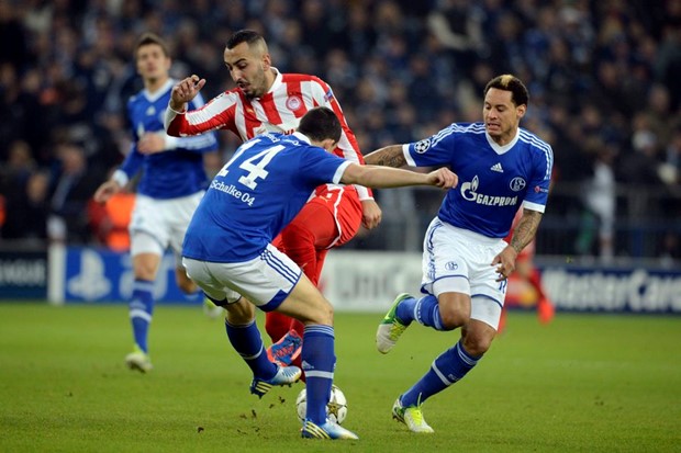 Video: Schalke okrunio svoju dominaciju dalekometnim pogotkom Fuchsa