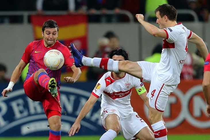 Video: Dnipro eliminirao PSV, Cavani u 94. minuti donio prolaz Napoliju