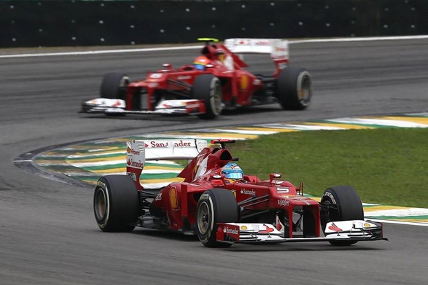 McLareni uzeli prvi red u Brazilu, Vettel četiri mjesta ispred Alonsa