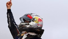 Vettel: "Osvojiti treći naslov u gradu Ayrtona Senne zaista je poseban osjećaj"