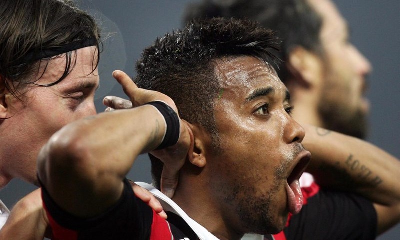 Video: Robinho golom iz kaznenog udarca srušio neraspoloženi Juventus