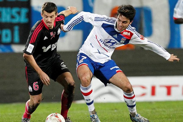 Lyon i Marseille razočarali navijače i usrećili Paris Saint Germain