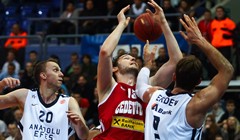 Anadolu Efes bez finala turskog prvenstva, Banvit priredio iznenađenje