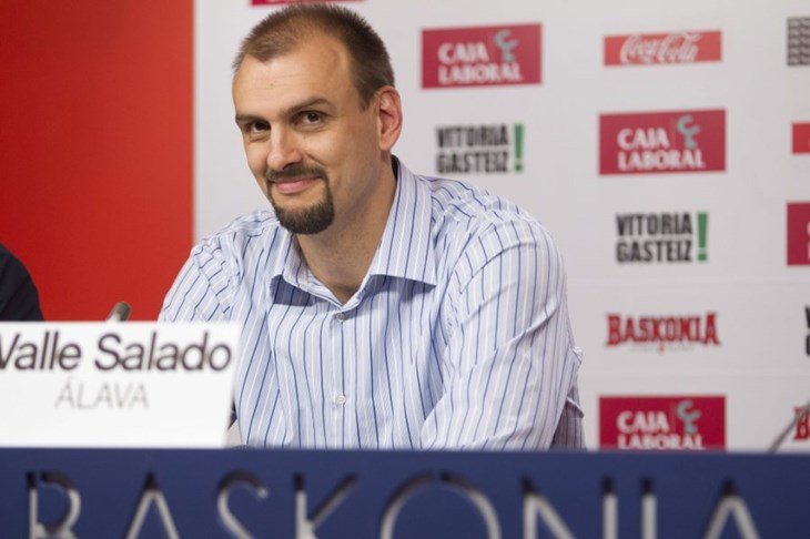 Tabak: "Mnogi su govorili da ne možemo, teško mi je bilo uvjeriti igrače da mogu dobiti Olympiakos"