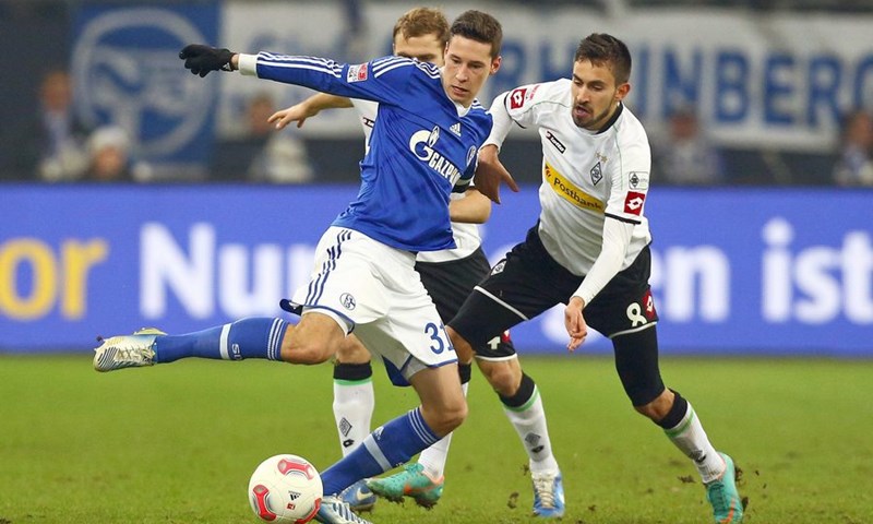Kießling donio četvrtu uzastopnu pobjedu Bayeru, nastavljena kriza Schalkea