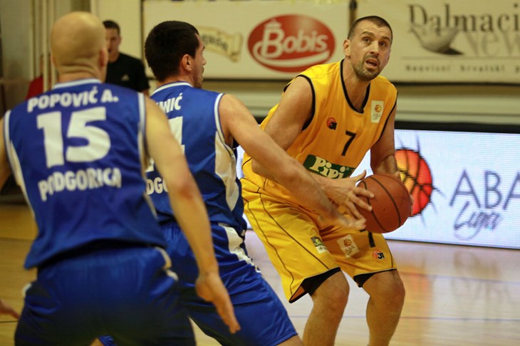 Split nastavio pobjedničku seriju na Gripama, stao niz pobjeda Budućnosti