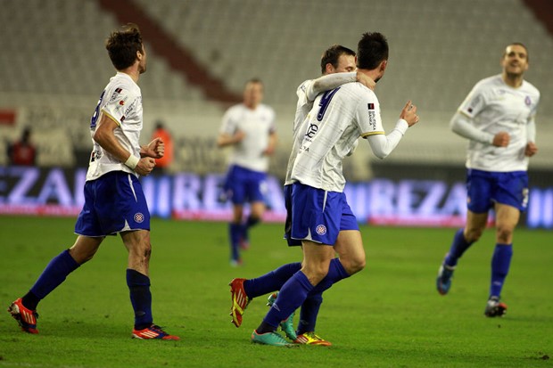 Hajduk u Turskoj protiv Nijemaca, Austrijanaca i Bjelorusa