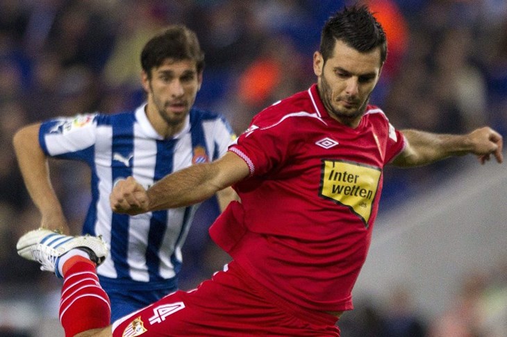 Video: Rakitić zabio Espanyolu s bijele točke, Negredo u nadoknadi spasio bod desetorici Seville