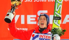 Schlierenzaueru pobjeda na budućoj olimpijskoj skakaonici u Sočiju