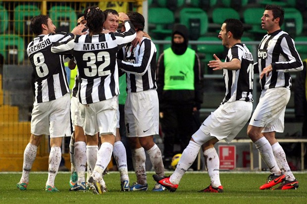 Video: Juventus ostao na tri boda od Napolija pobjedom u Veroni