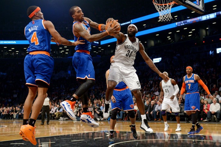 Video: Knicksima gradski okršaj u velikoj večeri Anthonyja, poraz Lakersa na povratku Irvinga