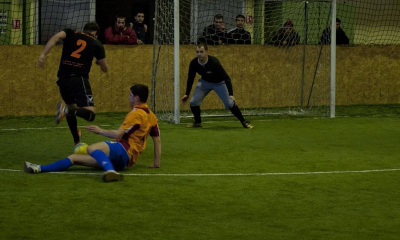 Šibenski most sam na vrhu, Baldekin pobjegao s dna, sjajan derbi Sv. Mihovila i Vidika