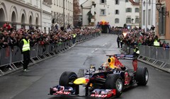 Vettel svjestan pritiska, Alonsu "nemoguće" ponoviti sezonu, Perez želi - naslov