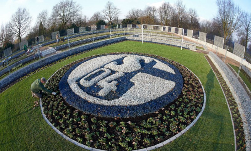 Za Schalke i na vječnom počivalištu