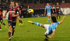 Video: Bologna s dva kasna pogotka spriječila povratak Napolija na drugo mjesto